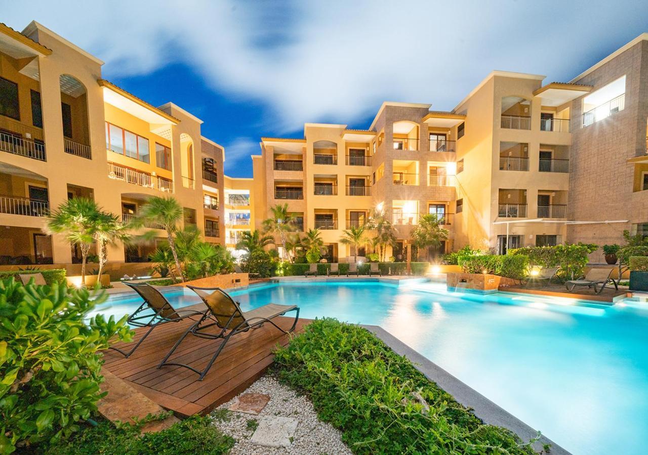 Condo Surf 405 - Luxury Oceanview Beachfront 3 Bedroom With Gym - At El Faro Condos Playa del Carmen Exteriör bild