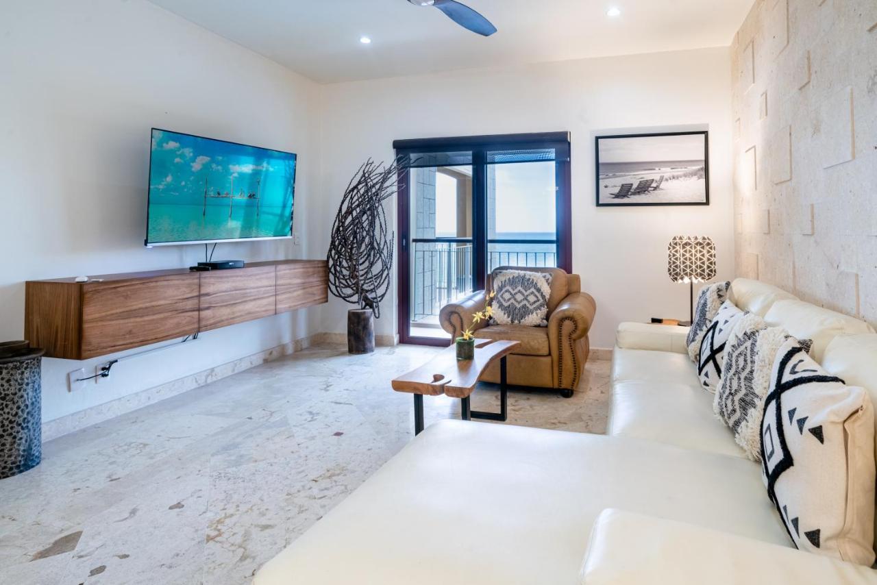 Condo Surf 405 - Luxury Oceanview Beachfront 3 Bedroom With Gym - At El Faro Condos Playa del Carmen Exteriör bild