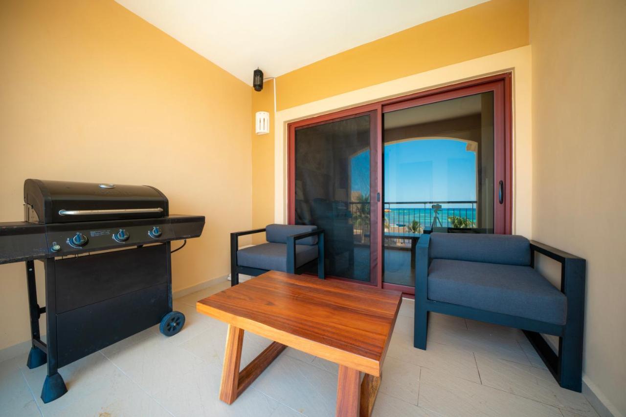 Condo Surf 405 - Luxury Oceanview Beachfront 3 Bedroom With Gym - At El Faro Condos Playa del Carmen Exteriör bild